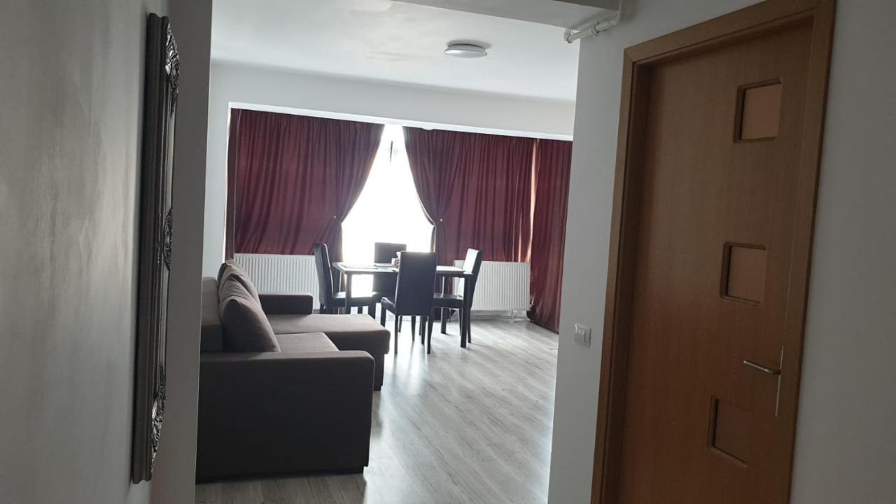 Apartament Lulu Mamaia Nord, 3 Minute De Plaja Năvodari المظهر الخارجي الصورة